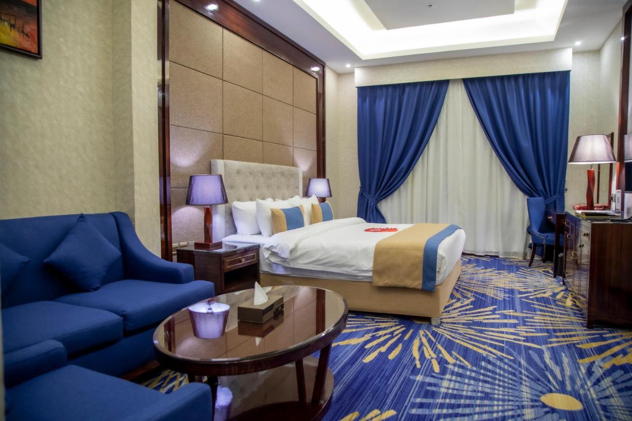 فندق هوليداي الخليج الرياض - Holiday Al Khaleej Hotel ภายนอก รูปภาพ