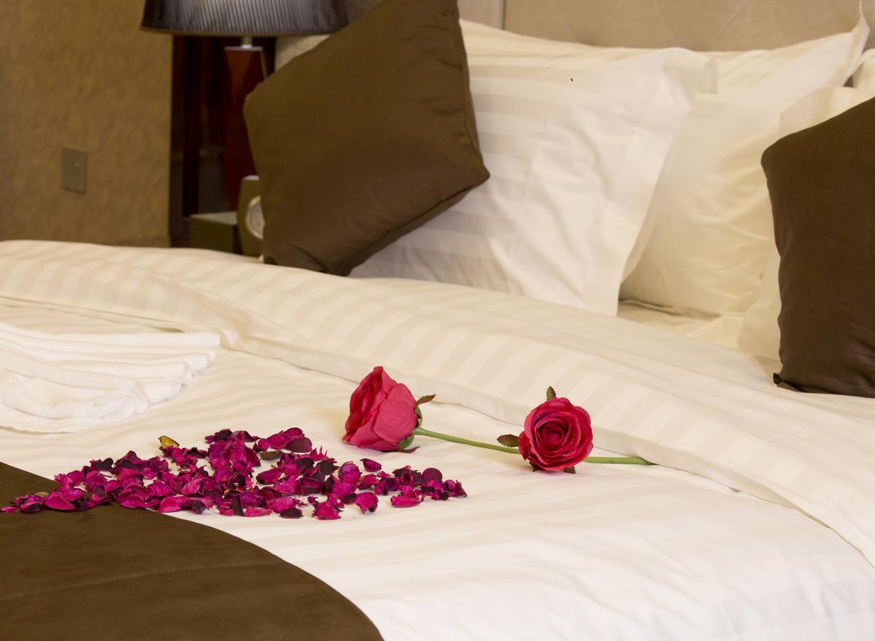 فندق هوليداي الخليج الرياض - Holiday Al Khaleej Hotel ภายนอก รูปภาพ